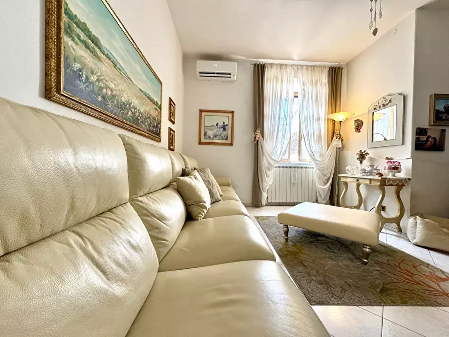 Immagine 16 di Appartamento in vendita  a Pisa