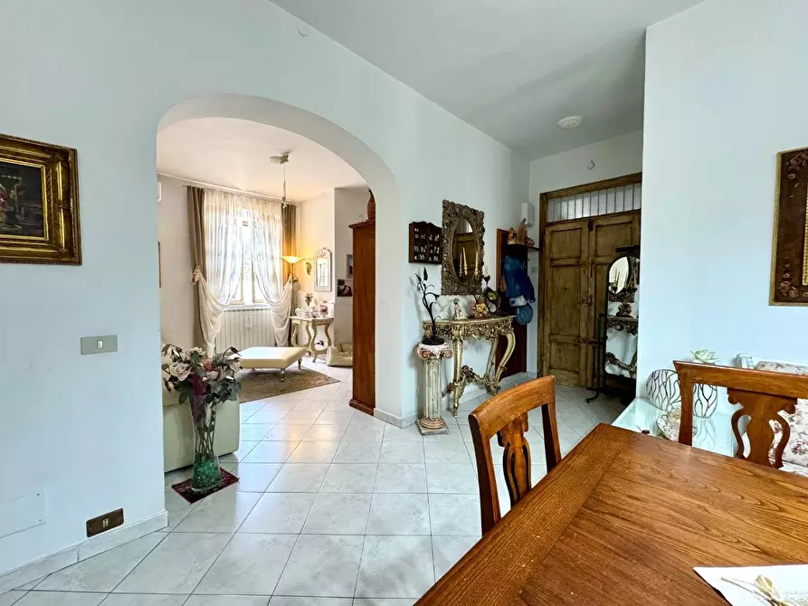 Immagine 14 di Appartamento in vendita  a Pisa