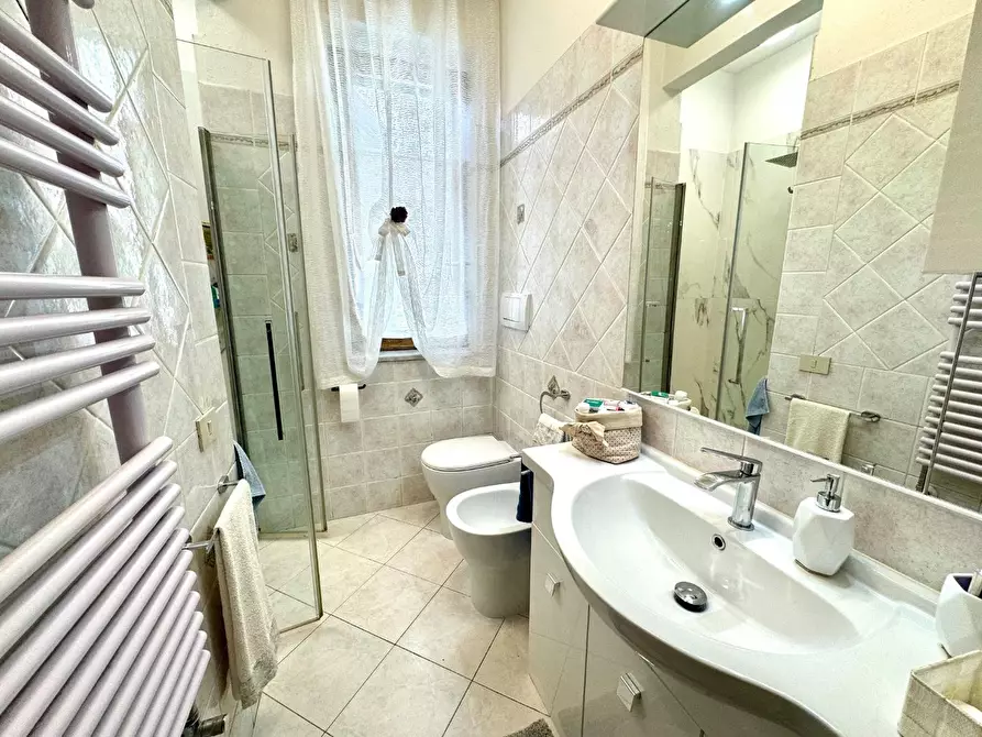 Immagine 10 di Appartamento in vendita  a Pisa