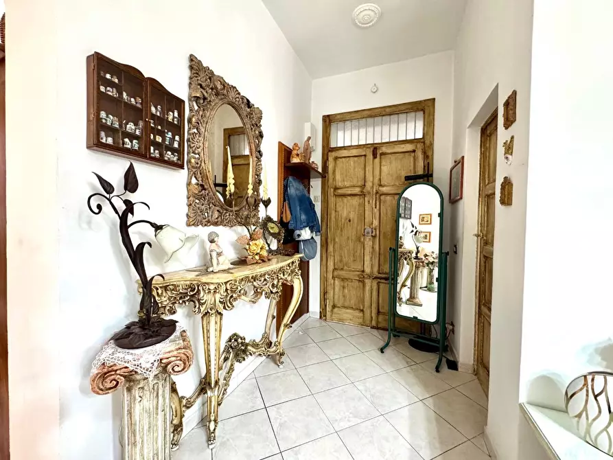 Immagine 6 di Appartamento in vendita  a Pisa