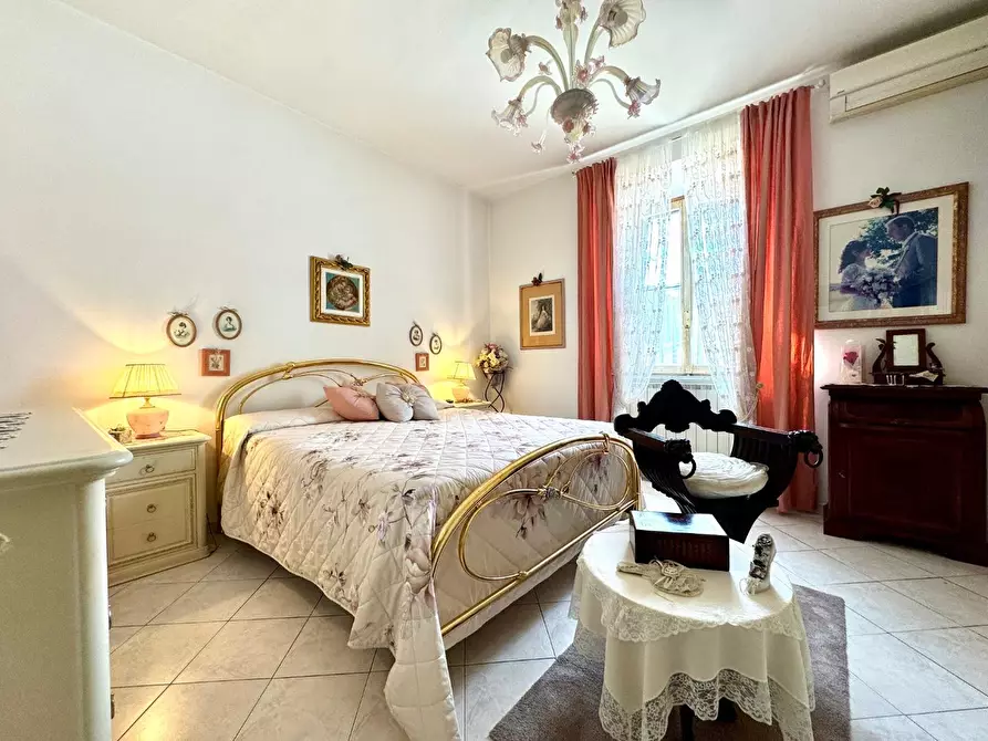 Immagine 18 di Appartamento in vendita  a Pisa