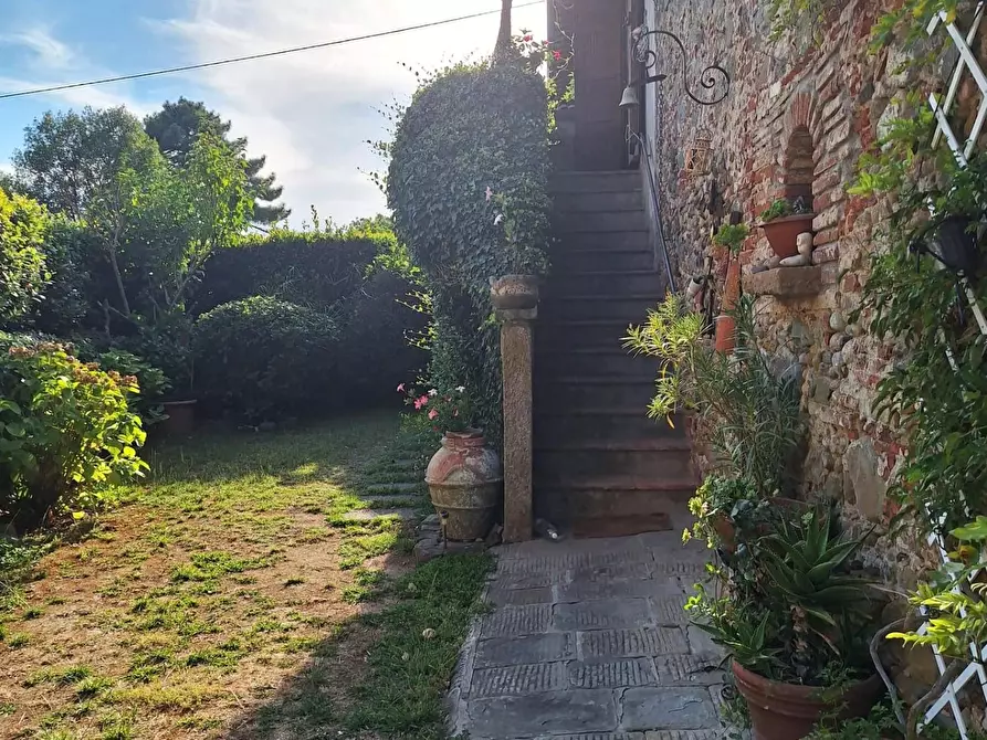 Immagine 3 di Terratetto in vendita  a Capannori