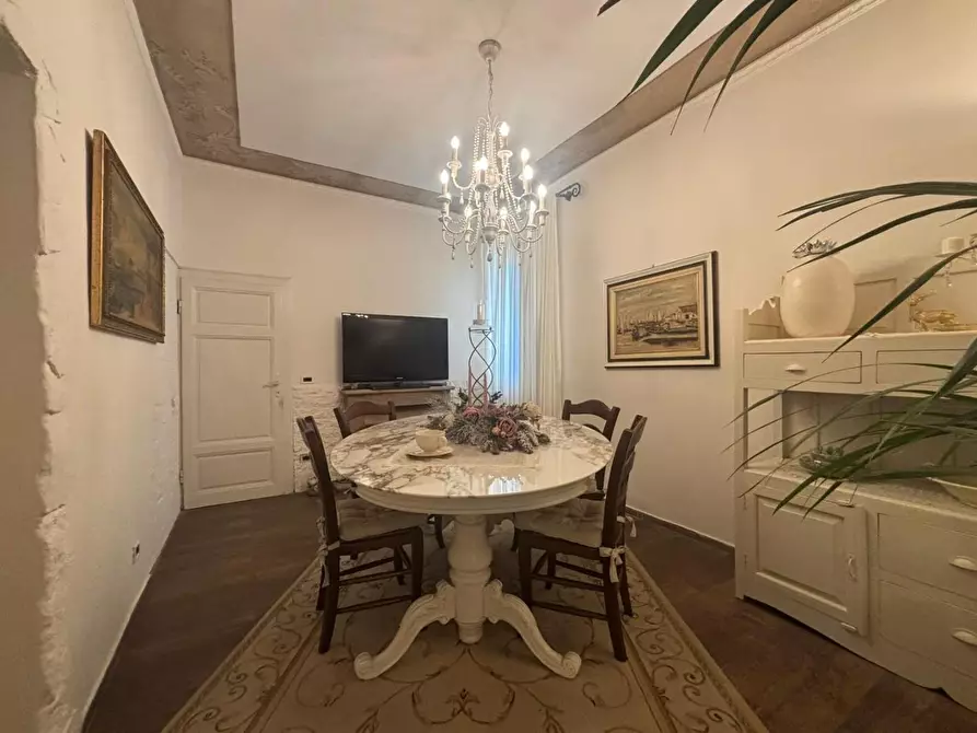 Immagine 37 di Villa in vendita  a Capannoli