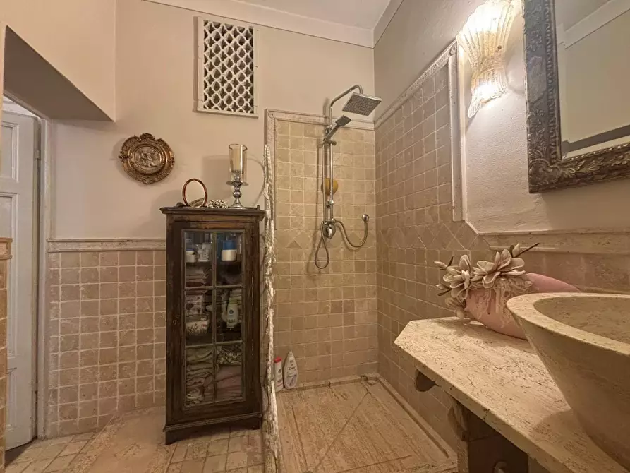 Immagine 65 di Villa in vendita  a Capannoli