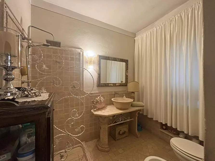 Immagine 64 di Villa in vendita  a Capannoli
