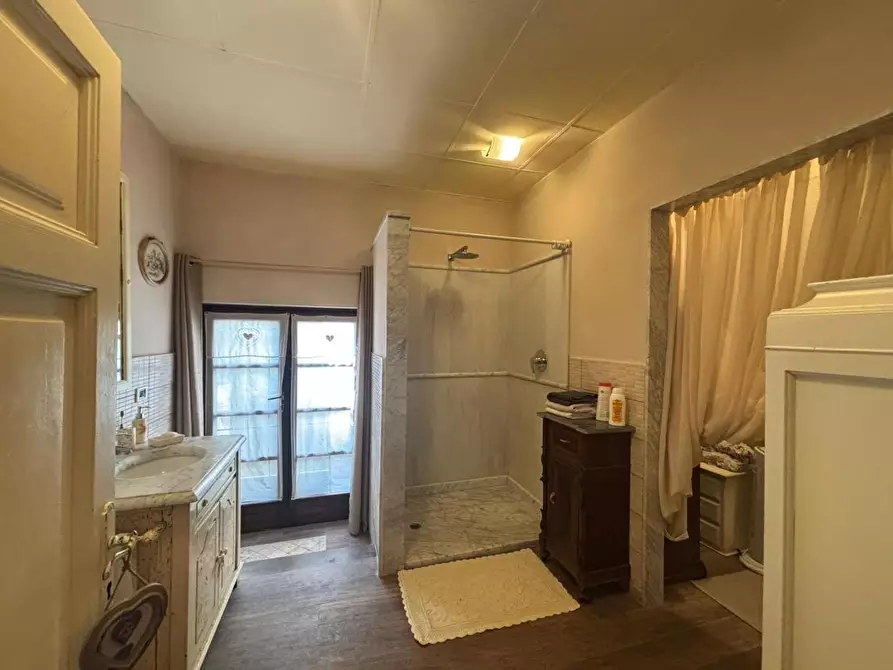 Immagine 62 di Villa in vendita  a Capannoli