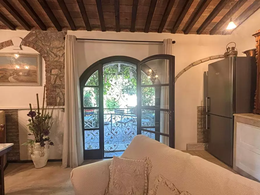 Immagine 49 di Villa in vendita  a Capannoli