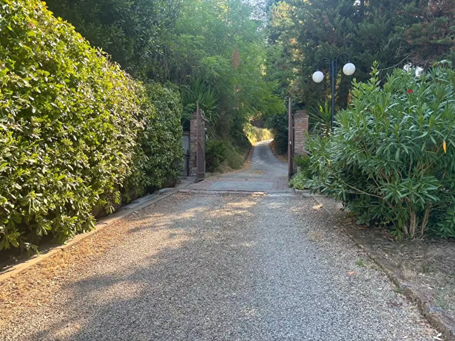 Immagine 2 di Villa in vendita  a Capannoli