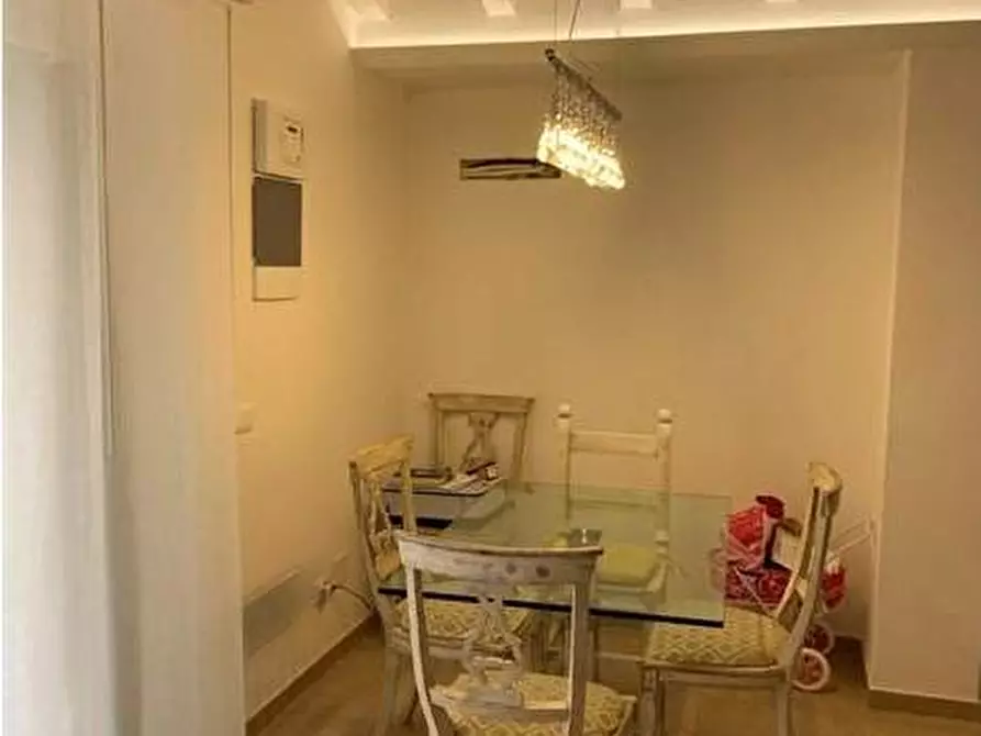 Immagine 7 di Villetta a schiera in vendita  a Carrara