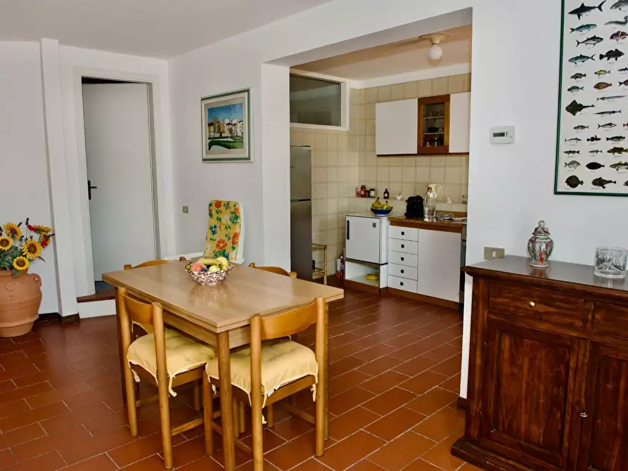 Immagine 20 di Porzione di casa in vendita  a Ameglia