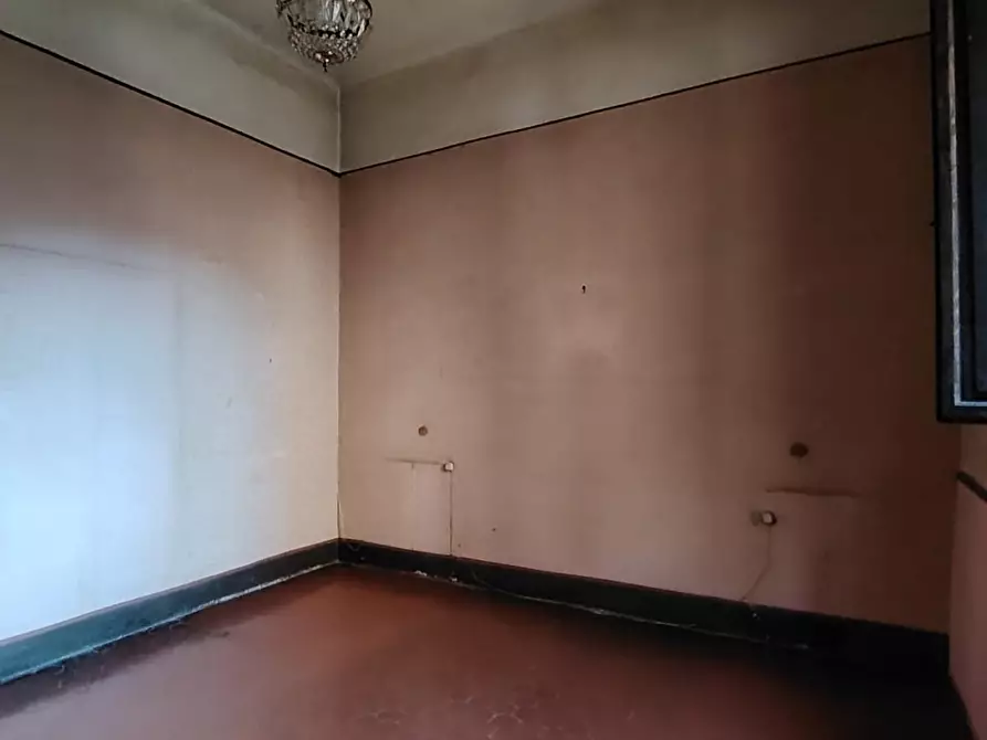 Immagine 5 di Appartamento in vendita  a Carrara