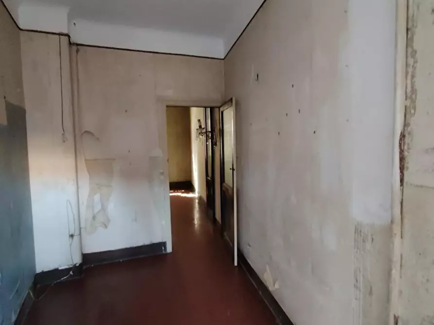 Immagine 13 di Appartamento in vendita  a Carrara