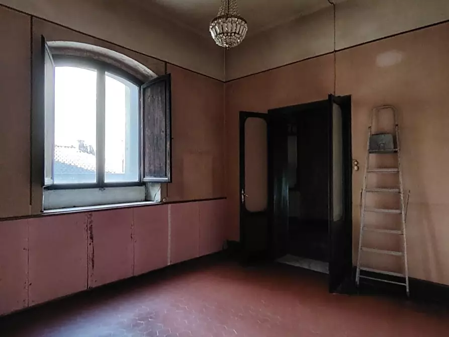 Immagine 10 di Appartamento in vendita  a Carrara