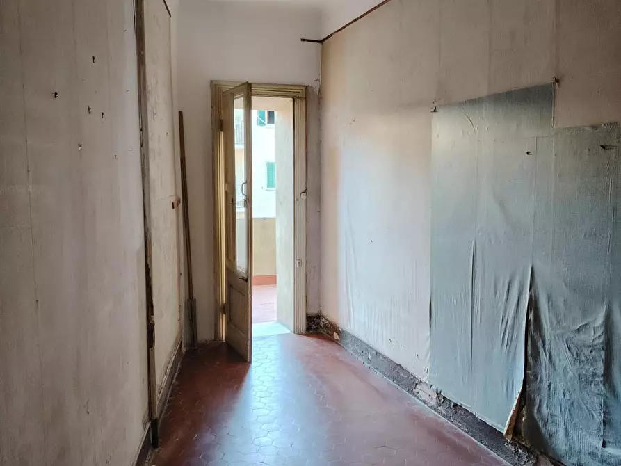 Immagine 15 di Appartamento in vendita  a Carrara