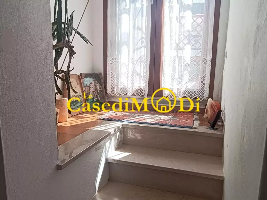 Immagine 30 di Villa in vendita  a Collesalvetti