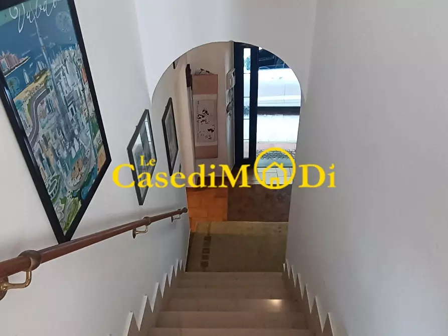 Immagine 34 di Villa in vendita  a Collesalvetti