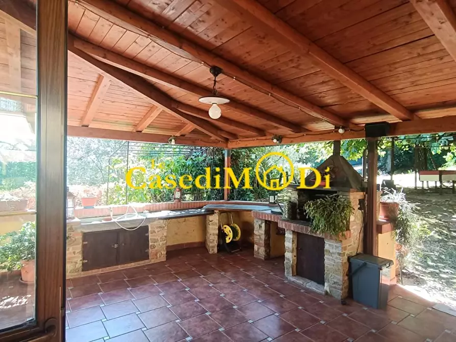 Immagine 16 di Villa in vendita  a Collesalvetti