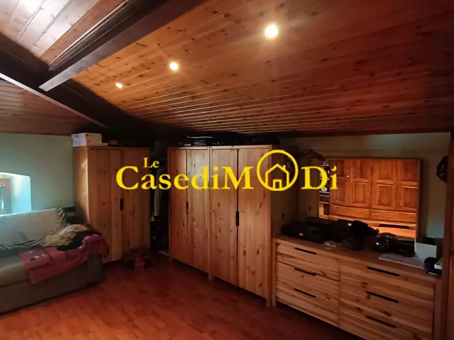 Immagine 22 di Villa in vendita  a Collesalvetti