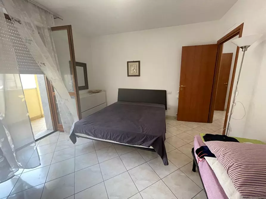 Immagine 1 di Appartamento in vendita  a Carrara