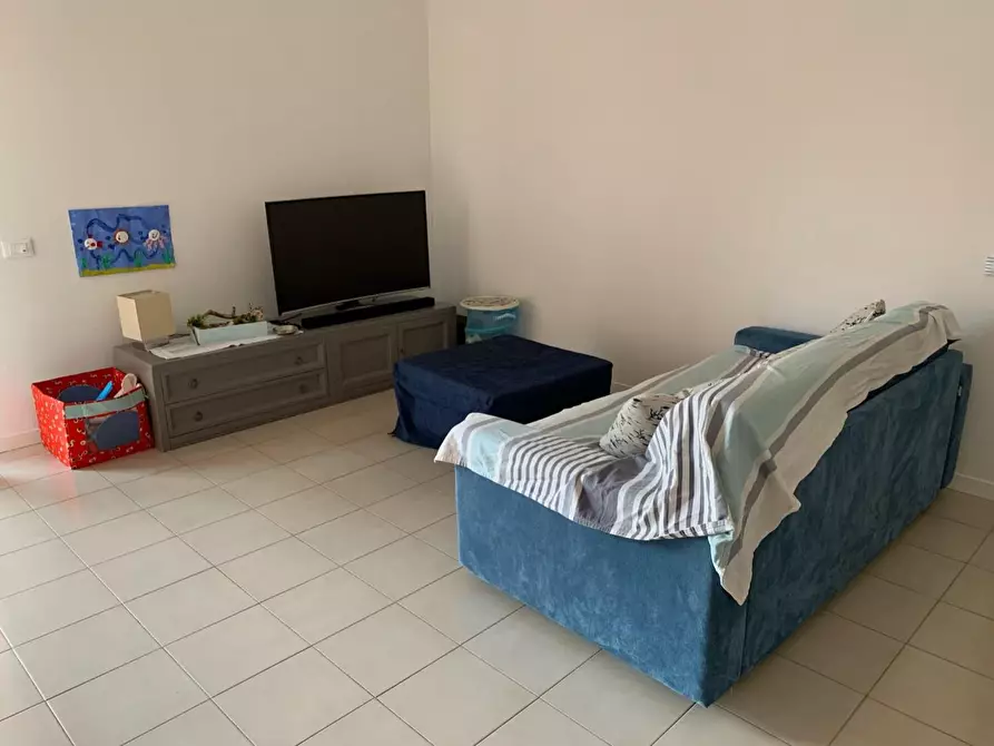 Immagine 12 di Appartamento in affitto  a Carrara