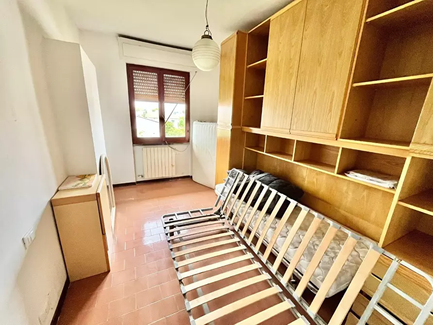 Immagine 15 di Appartamento in vendita  a Montignoso