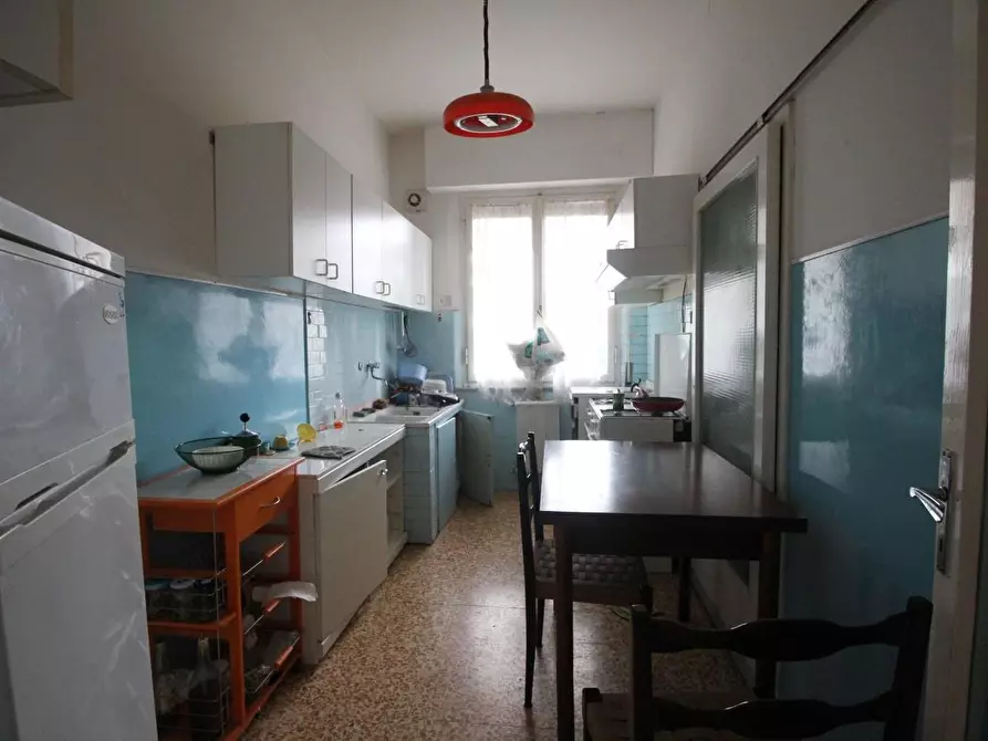 Immagine 5 di Appartamento in vendita  a Siena