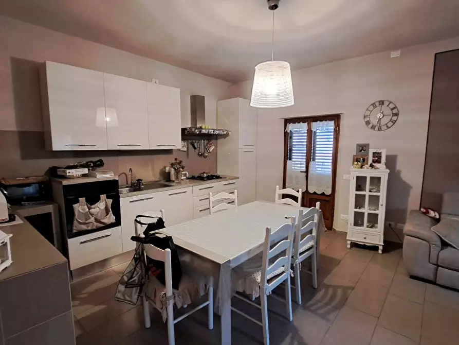 Immagine 5 di Casa indipendente in vendita  a Terricciola