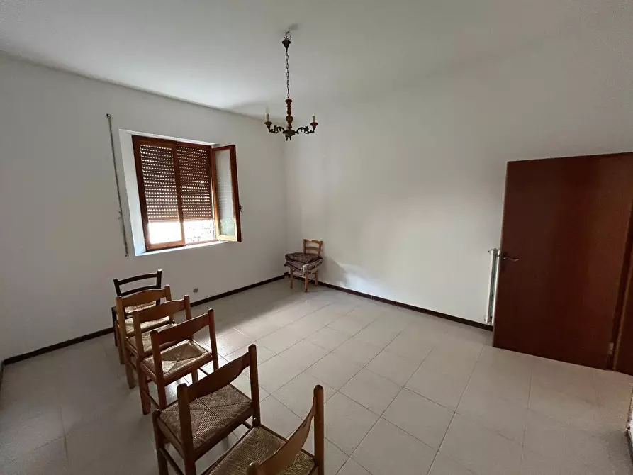 Immagine 15 di Appartamento in vendita  a Rapolano Terme