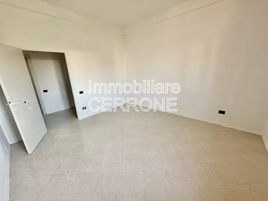 Immagine 15 di Appartamento in vendita  a Cecina