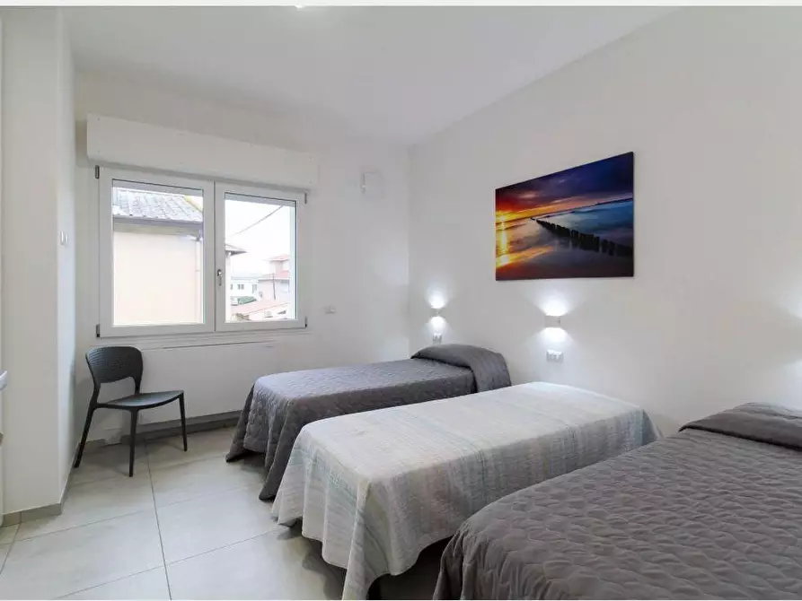 Immagine 8 di Appartamento in vendita  a Cecina