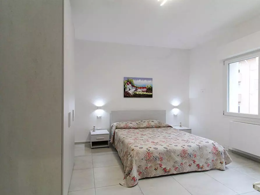 Immagine 6 di Appartamento in vendita  a Cecina