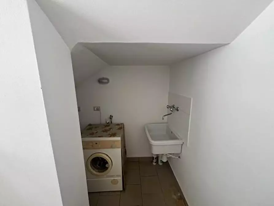 Immagine 18 di Appartamento in vendita  a Terricciola