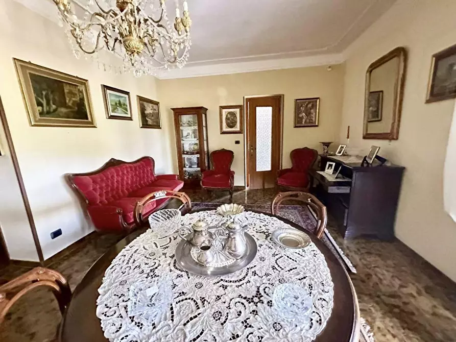 Immagine 18 di Villa in vendita  a Fosdinovo