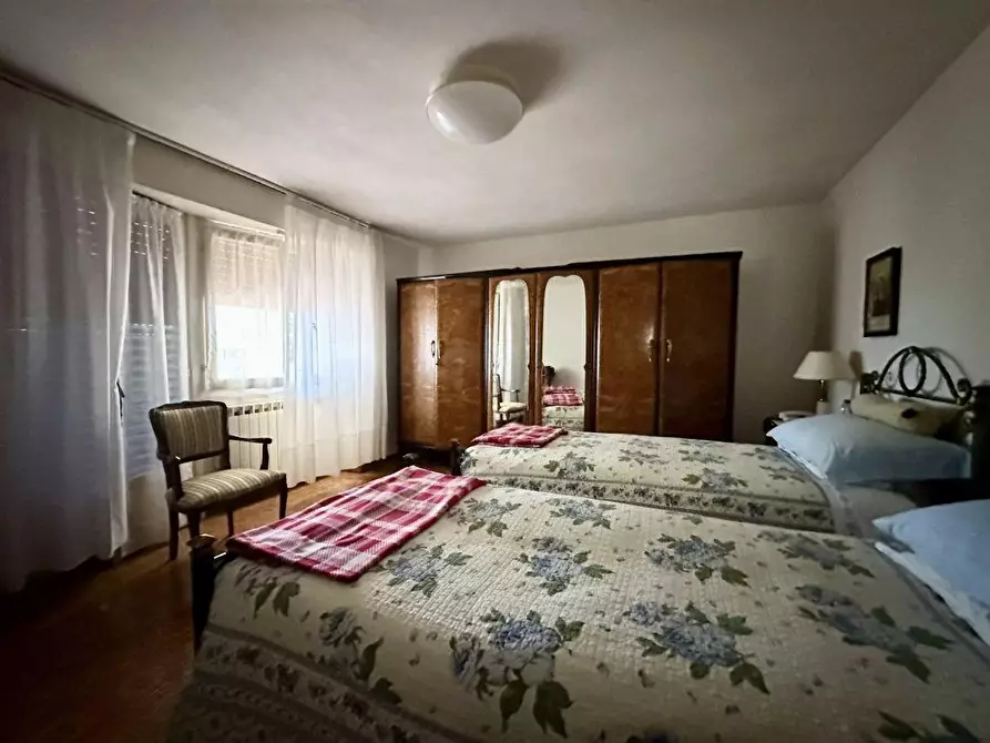 Immagine 27 di Villa in vendita  a Fosdinovo