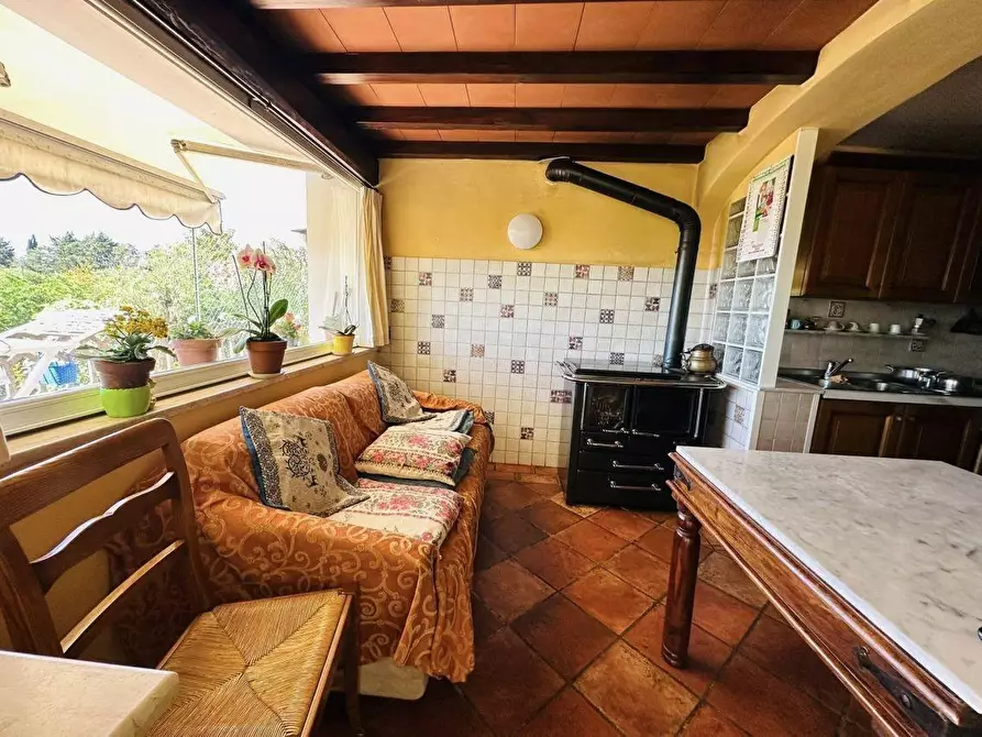 Immagine 38 di Villa in vendita  a Fosdinovo