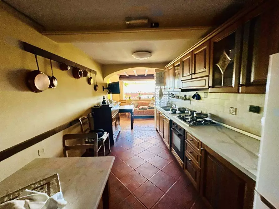 Immagine 40 di Villa in vendita  a Fosdinovo