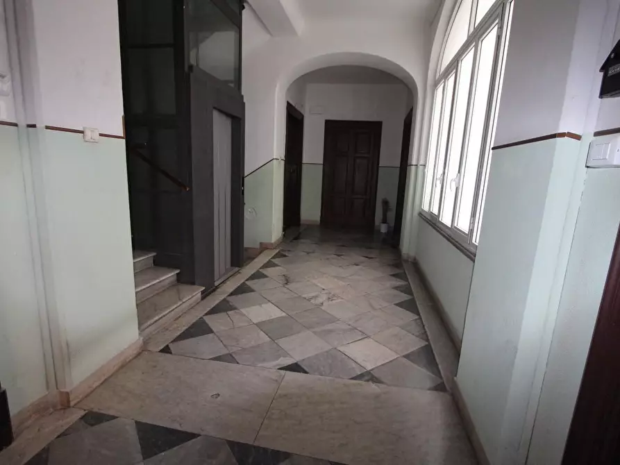 Immagine 1 di Appartamento in vendita  a La Spezia