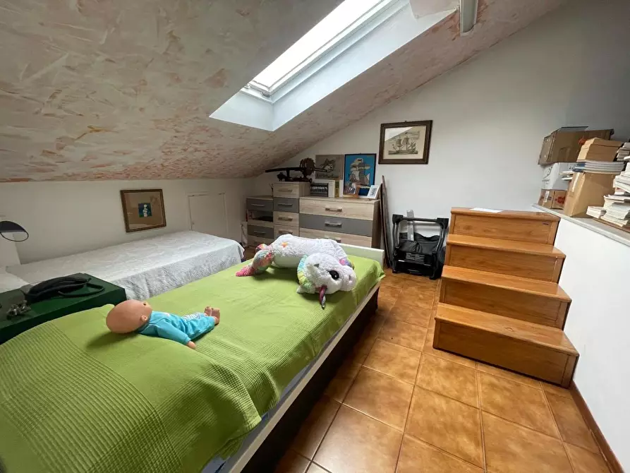 Immagine 4 di Villetta a schiera in vendita  a Carrara