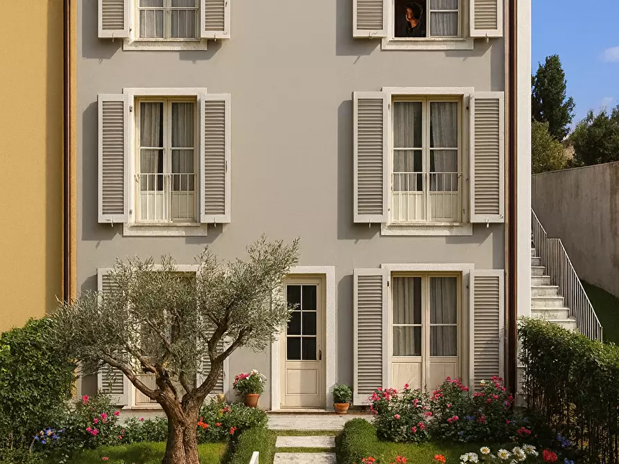 Immagine 18 di Mansarda in vendita  a Capannori