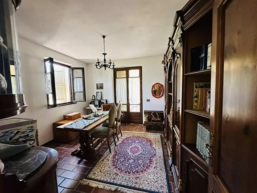 Immagine 33 di Casa colonica in vendita  a Massarosa