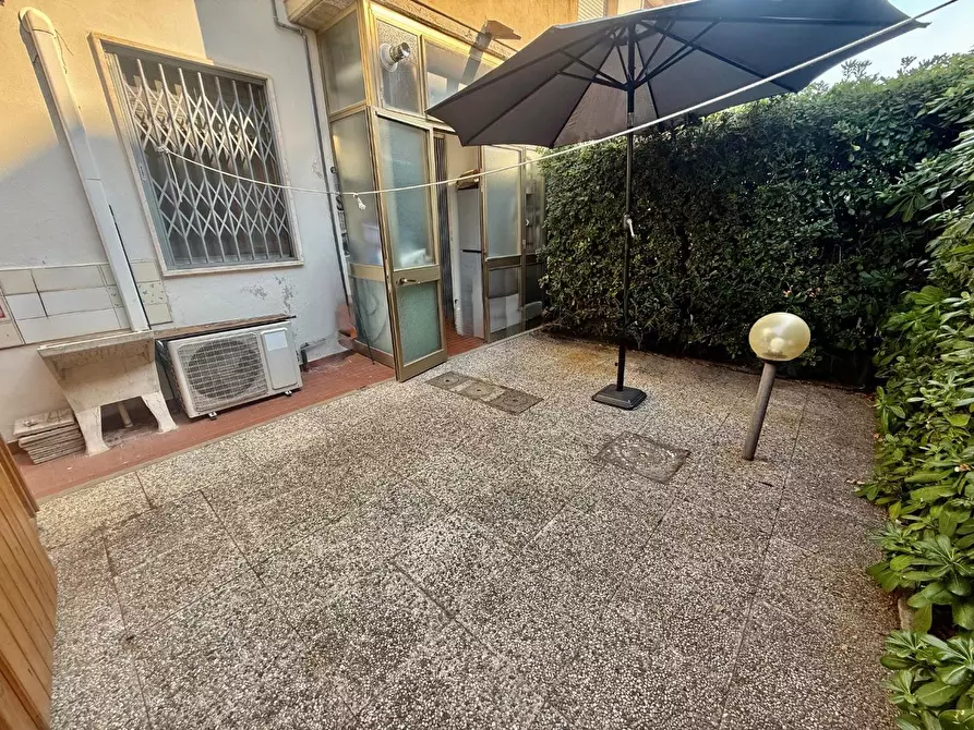 Immagine 19 di Appartamento in vendita  a Cecina