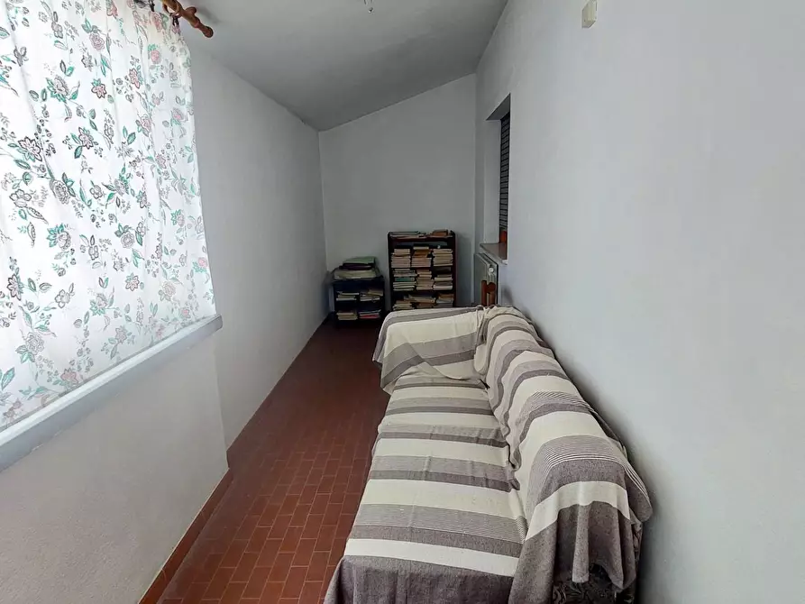 Immagine 13 di Appartamento in vendita  a Viareggio