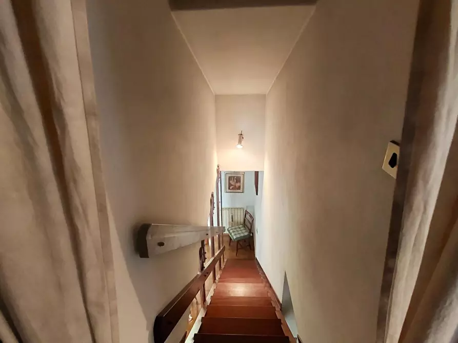 Immagine 18 di Appartamento in vendita  a Viareggio