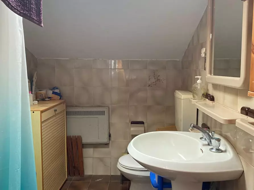 Immagine 35 di Appartamento in vendita  a Viareggio