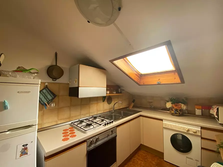 Immagine 26 di Appartamento in vendita  a Viareggio