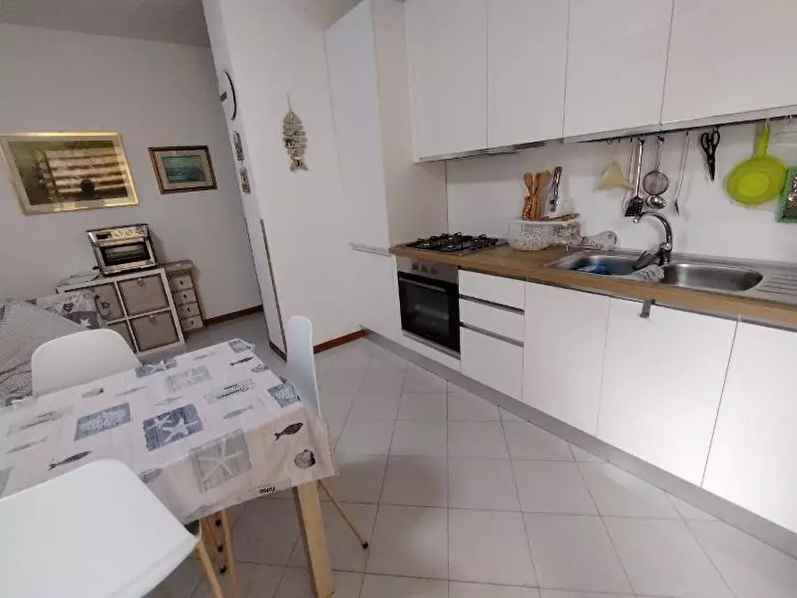 Immagine 12 di Appartamento in vendita  a Massa