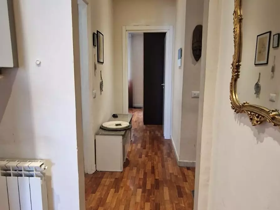 Immagine 15 di Appartamento in vendita  a Carrara