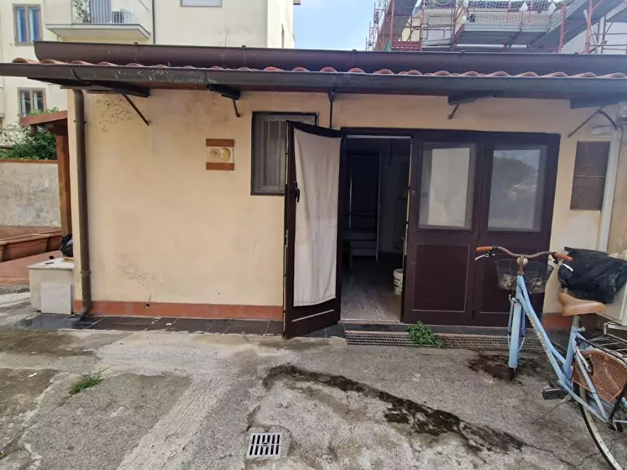 Immagine 23 di Appartamento in vendita  a Carrara