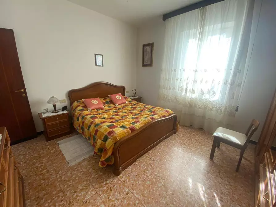 Immagine 24 di Casa indipendente in vendita  a Castelnuovo Magra