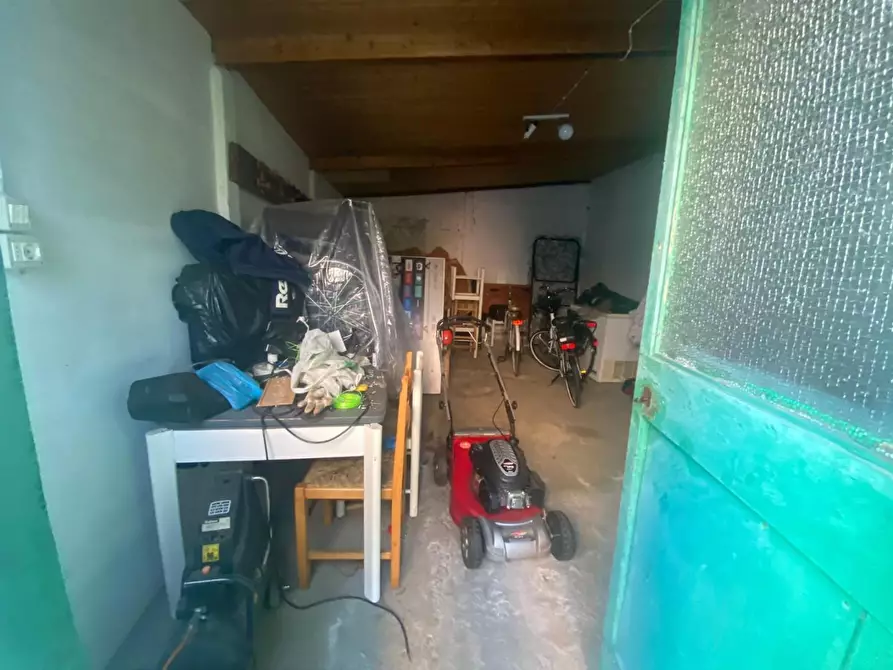 Immagine 12 di Casa indipendente in vendita  a Castelnuovo Magra